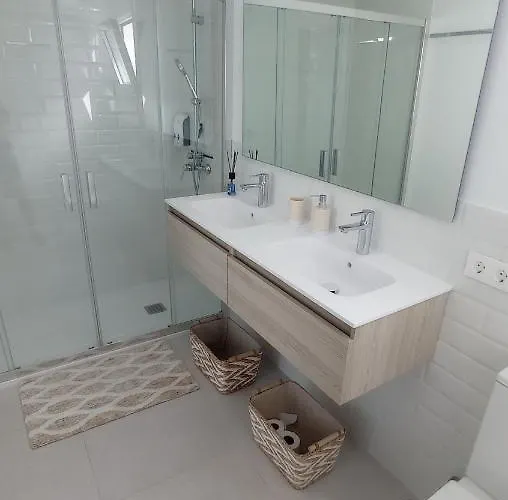 Trafalgar, Magnifica Casa En La Costa Ideal Familias Que Buscan Tranquilidad * Playa Blanca (Lanzarote)